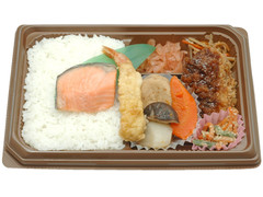 セブン-イレブン トラウトサーモンとチキンカツの幕の内弁当 商品写真