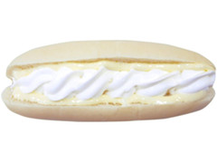 セブン-イレブン 蔵王クリームチーズとホイップクリームのパン 商品写真