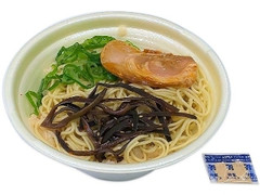 濃厚スープの博多豚骨ラーメン