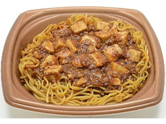 シビれる辛さと香り引き立つ麻婆豆腐焼そば