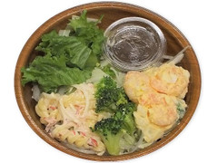 セブン-イレブン 海老と6種野菜のサラダボウル