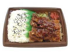 セブン-イレブン 焦がし醤油ダレの豚焼肉弁当 商品写真