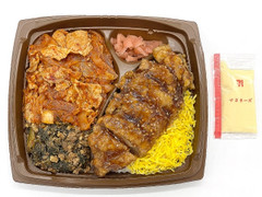 セブン-イレブン Wメイン弁当 豚キムチ×甘辛チキン