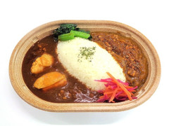 セブン-イレブン 2種盛りカレーチキントマト＆スパイスキーマ 商品写真