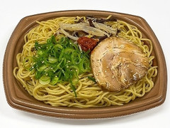 豚骨焼ラーメン 辛味噌添え