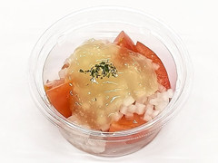 セブン-イレブン 柚子ソースで食べるトマトサラダ 商品写真