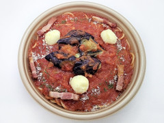 セブン-イレブン 茄子とモッツァレラのトマトソースパスタ 商品写真