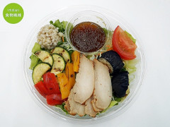 セブン-イレブン 夏のグリル野菜サラダボウル 商品写真