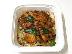セブン-イレブン 嬬恋高原キャベツと豚肉の味噌炒め 商品写真