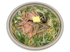 セブン-イレブン 秋鮭ときのこの和風パスタ バター醤油味