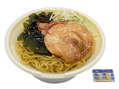 わかめ塩ラーメン 国産米粉使用