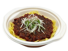 ジャージャー麺 大豆ミート使用