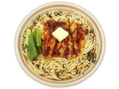 グリルチキンのバター醤油パスタ