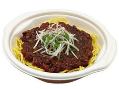 ジャージャー麺 大豆ミート使用