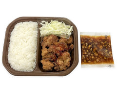 セブン-イレブン 香味ソースで食べる油淋鶏弁当 商品写真