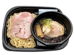 セブン-イレブン 熟成醤油の清湯つけ麺 商品写真