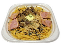 3種きのこのバター醤油パスタ