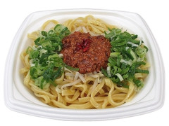 3種ねりごまの旨み汁なし担々麺