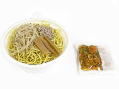 セブン-イレブン シャキシャキ辛ねぎ 味噌ラーメン 商品写真