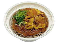 セブン-イレブン 麺大盛 カレー二八そば 商品写真