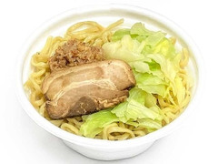 セブン-イレブン 麺たっぷり 背脂醤油まぜそば