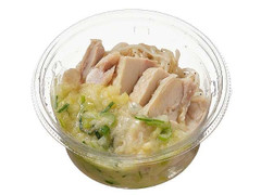 セブン-イレブン 鶏肉と豆もやしのねぎ生姜塩ダレ 商品写真