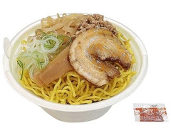 セブン-イレブン 札幌すみれ監修 濃厚みそラーメン