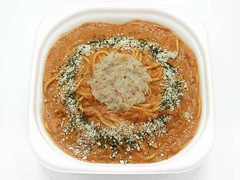 セブン-イレブン カニのトマトクリームパスタ