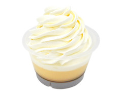 セブン-イレブン ホイップクリームのプリンケーキ 商品写真