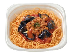 セブン-イレブン 徳島県産ナスのピリ辛トマトソースパスタ