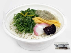 セブン-イレブン とろろ昆布のにゅうめん三輪の神糸使用