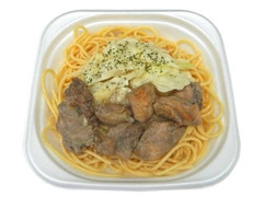 セブン-イレブン 骨付鶏風味 チキンのオイルパスタ