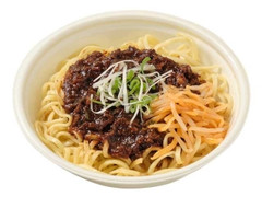 セブン-イレブン 麺もっちり コク旨ジャージャー麺