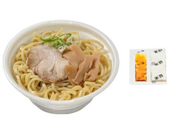 セブン-イレブン 麺を味わう油そば 商品写真