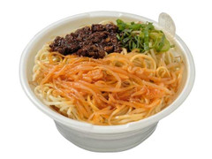 セブン-イレブン 飯田商店監修スパイス香る担々麺 商品写真