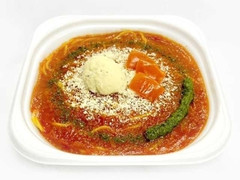 セブン-イレブン マスカルポーネとトマトソースパスタ