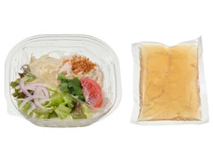 セブン-イレブン 蒸し鶏の冷製フォー