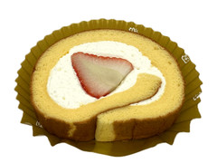 セブン-イレブン 信州産サマープリンセス使用 いちごのロールケーキ 商品写真