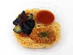 セブン-イレブン 茨城県産なす使用冷製パスタピリ辛トマトソース