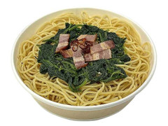 セブン-イレブン 岐阜県産ほうれん草とベーコンのペペロンチーノ