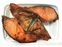 セブン-イレブン 秋鮭カマ塩焼き 商品写真