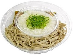 セブン-イレブン 太麺仕立ての粗おろし大根蕎麦 商品写真