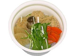 7種野菜と鶏つくねの生姜スープ