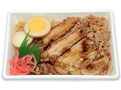 セブン-イレブン 鳥めし御飯 商品写真