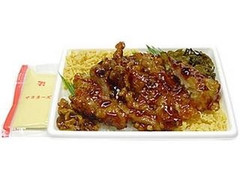 セブン-イレブン たっぷりマヨのピリ辛チキン御飯