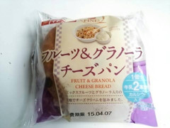 イトーパン フルーツ＆グラノーラチーズパン 商品写真