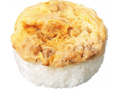 ローソンストア100 親子丼風おにぎり