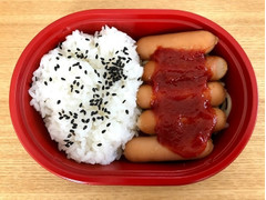 ローソンストア100 ウインナー弁当 商品写真