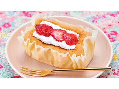 ローソンストア100 ふわふわシフォンのショートケーキ 商品写真