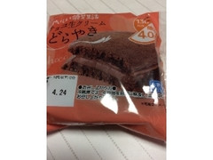 シャトレーゼ チョコ生クリームどらやき 商品写真